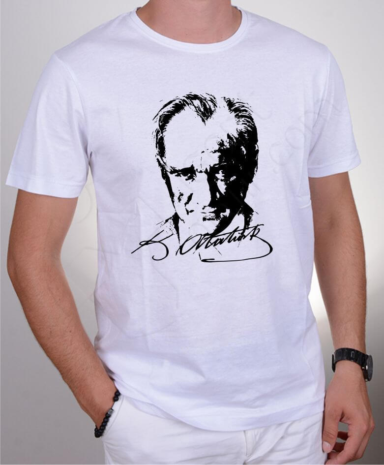 Atatürk Baskılı Beyaz Tişört